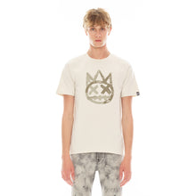 Load image into Gallery viewer, SHIMUCHAN BRUSHED LOGO SHORT SLEEVE CREW NECK TEE 26/1&#39;S IN WINTER WHITE