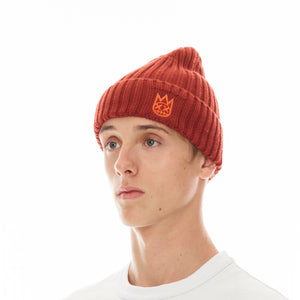 KNIT HAT WITH CLEAN 2 TONE SHIMUCHAN LOGO IN RUST