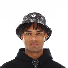 Load image into Gallery viewer, PAISLEY BUCKET HAT IN BLACK PAISLEY