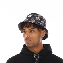Load image into Gallery viewer, PAISLEY BUCKET HAT IN BLACK PAISLEY