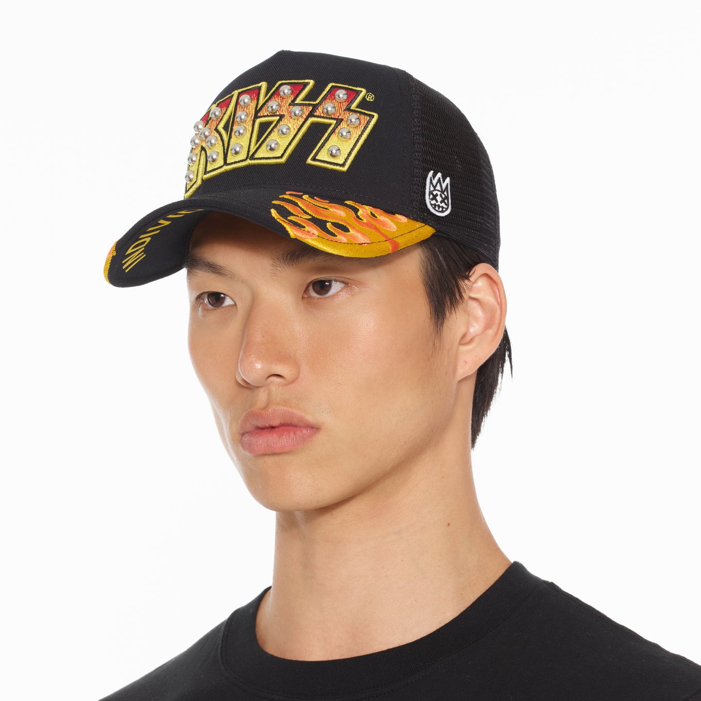 Cult's Kiss Logo Trucker Hat in Black