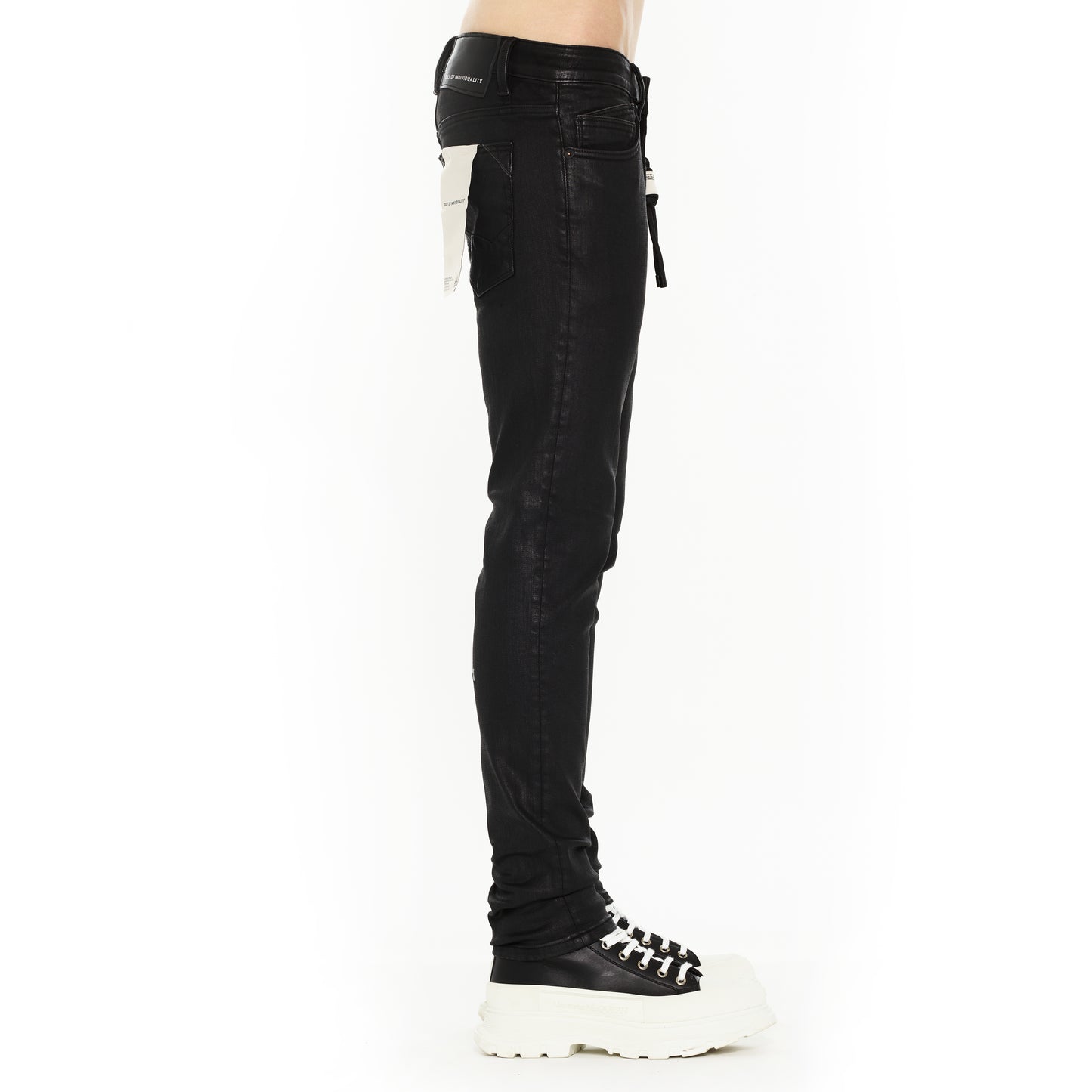 Cult's Rocker Slim 602 Jeans in Black Coated