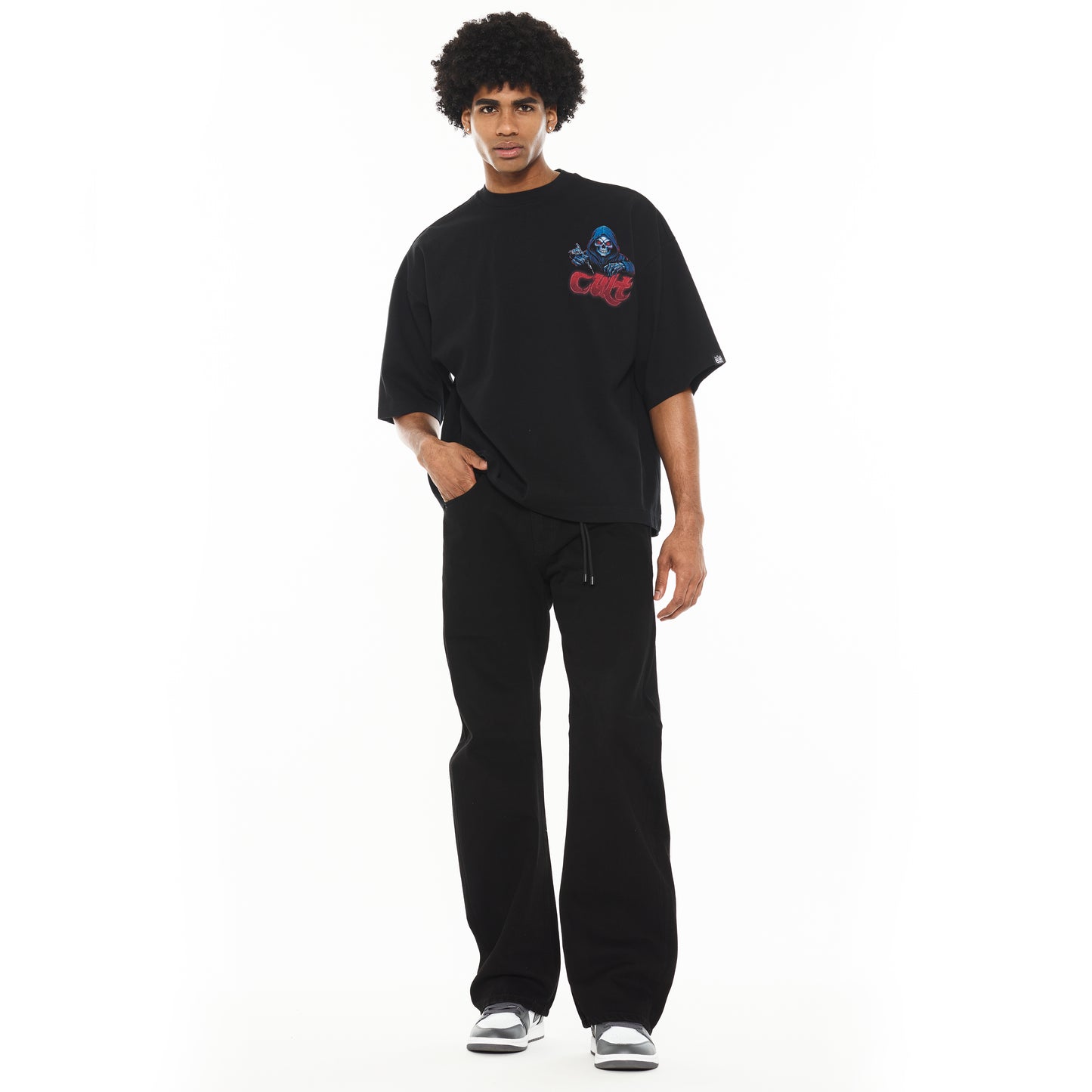 Cult's Oversized Heavyweight Boxy Fit Short Sleeve Crew Neck Tee "Epic Shit" in Black