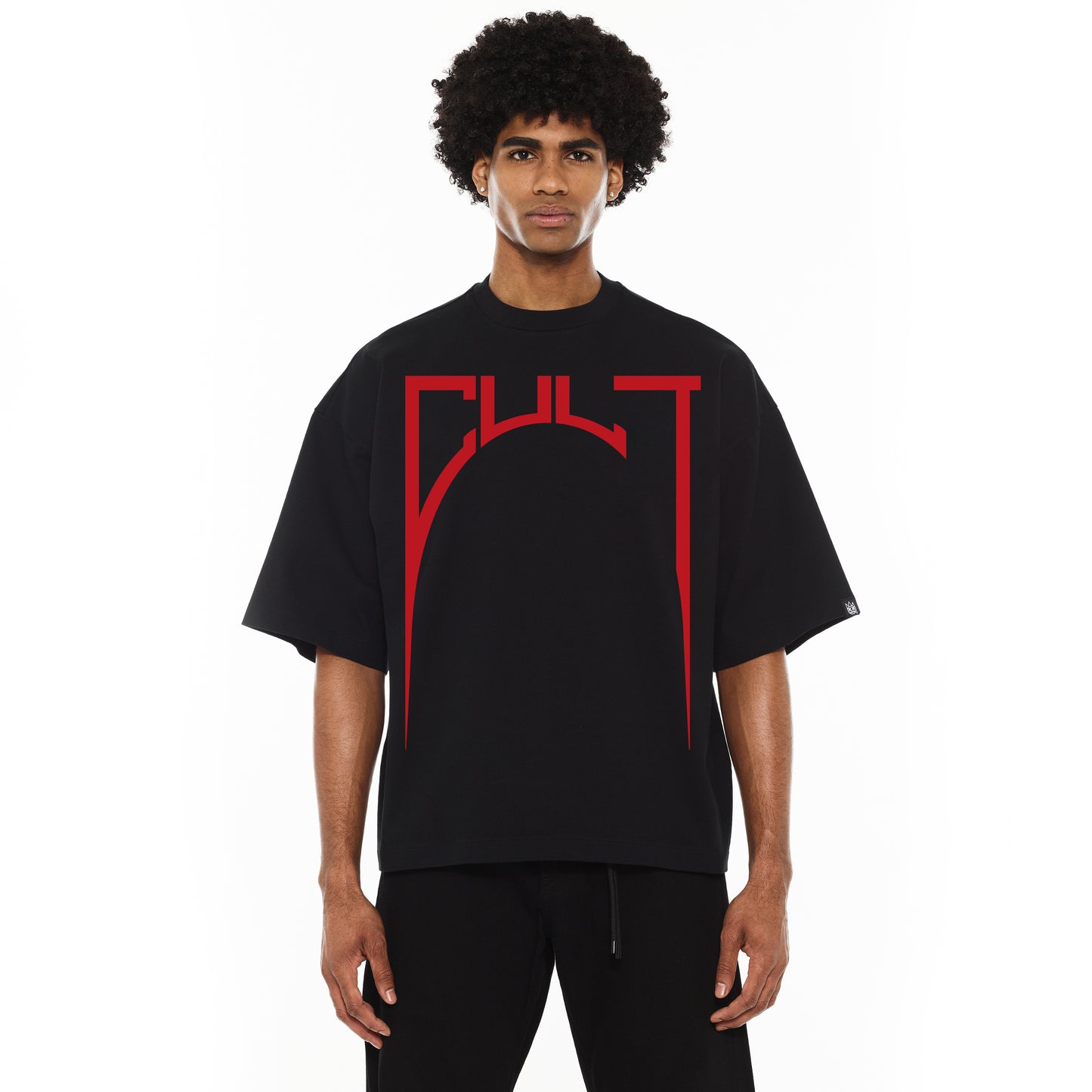 Cult's Oversized Heavyweight Boxy Fit Short Sleeve Crew Neck Tee "Arch Logo" in Black
