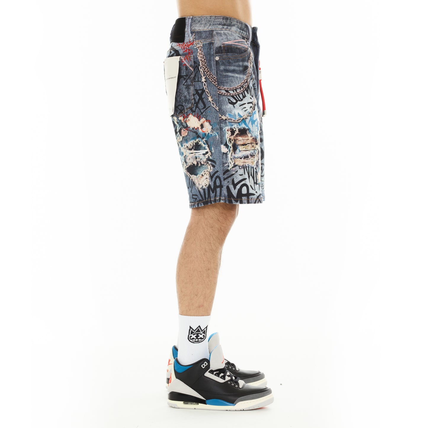 Cult's Grunge Shorts in Digital