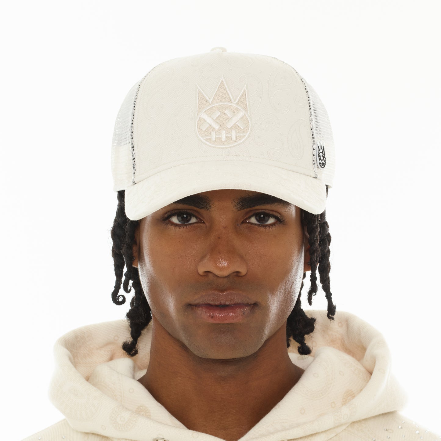 Cult's Mesh Back Trucker Hat "Paisley" In Winter White