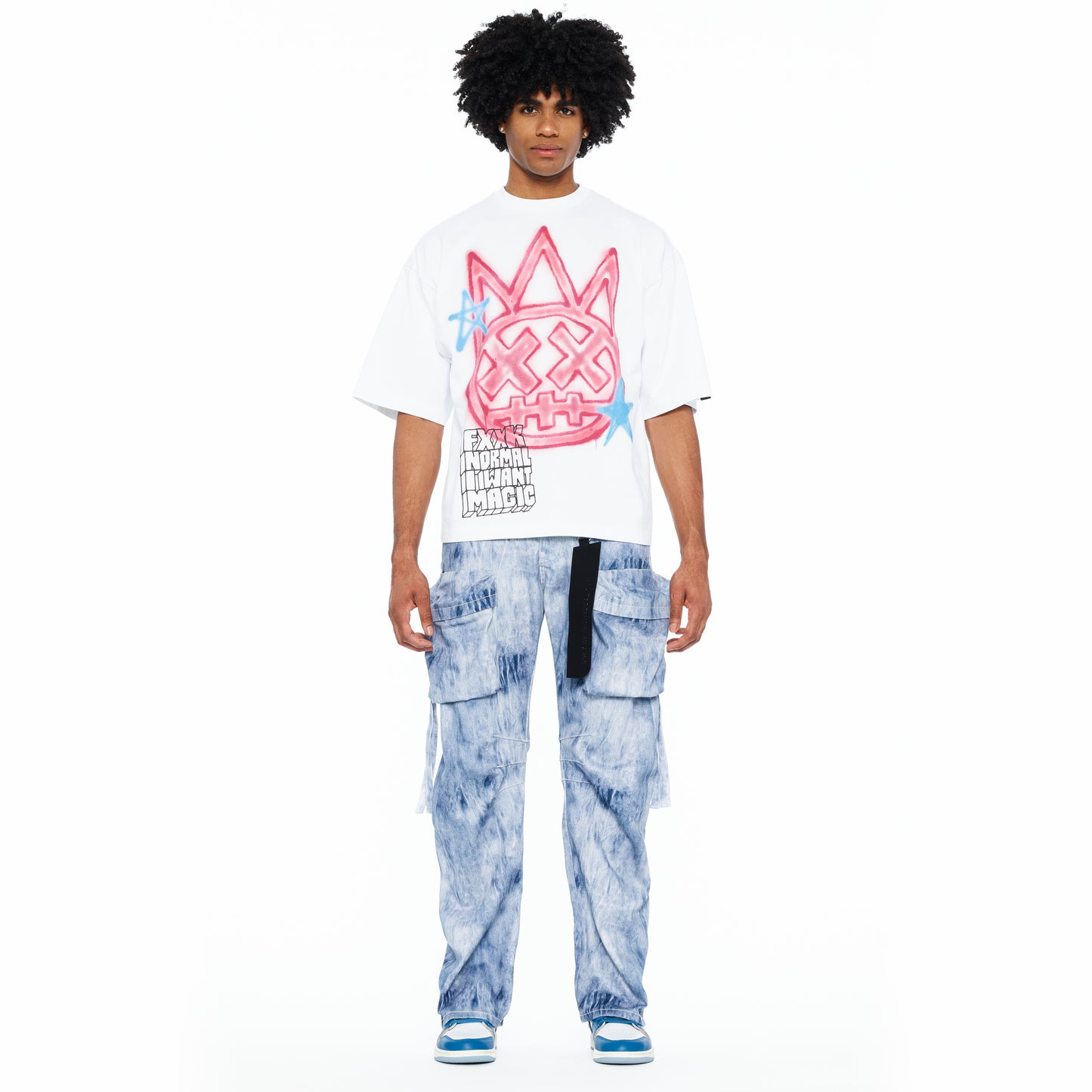 Cult's Oversized Short Sleeve Crew Neck Tee "Airbrushed" 260 Grams In White