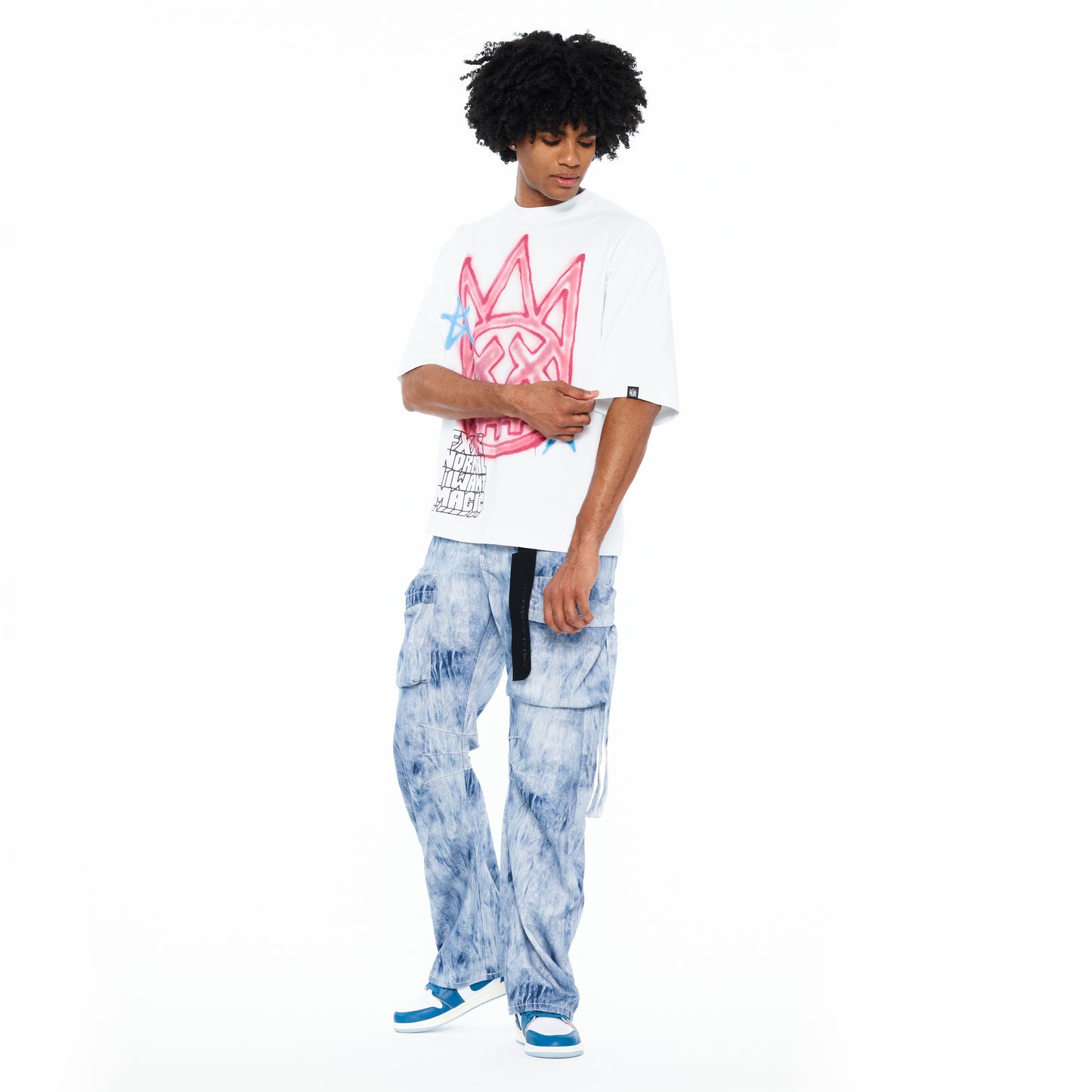Cult's Oversized Short Sleeve Crew Neck Tee "Airbrushed" 260 Grams In White