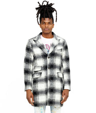 Load image into Gallery viewer, 3/4 TRENCH COAT IN PLAID