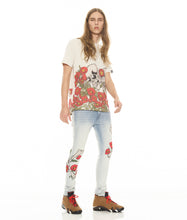 Load image into Gallery viewer, SHORT SLEEVE CREW NECK TEE  &quot;POPPY&quot; IN CREAM