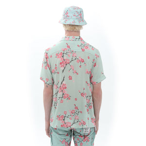 CAMP SHORT SLEEVE WOVEN SHIRT IN CHERRY BLOSSOM